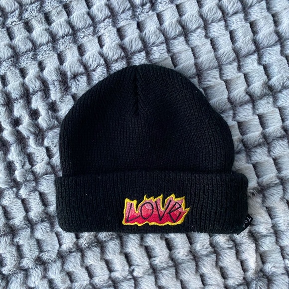 teddy fresh Accessories - TEDDY FRESH RARE LOVE BEANIE
